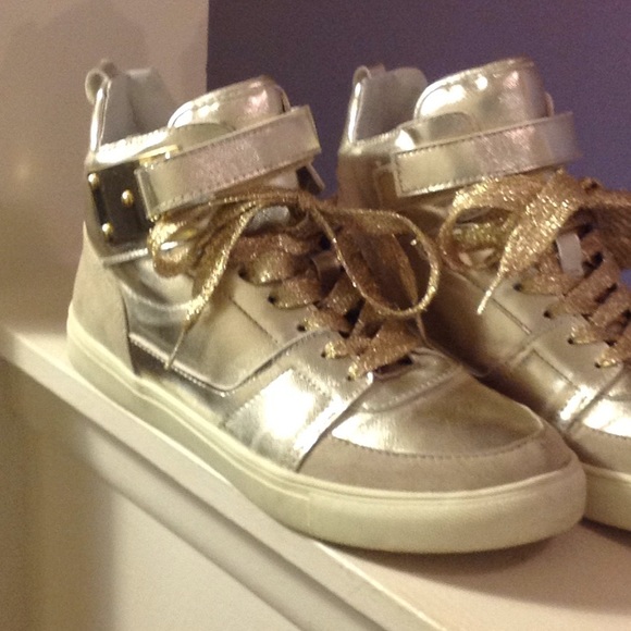 madden girl high top sneakers